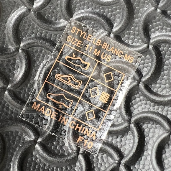 Lucky Brand Men’s Blanc Footbed Double Strap Buckle Suede Cork Sandal - Picture 7 of 7